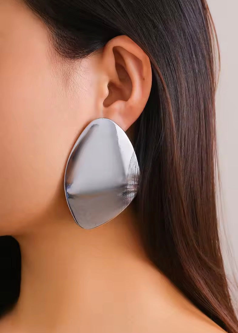 SILVER DISH EARRINGS